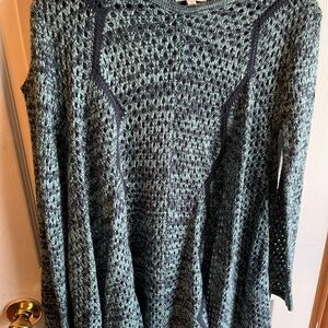 Elegant Green Knit Sweater
